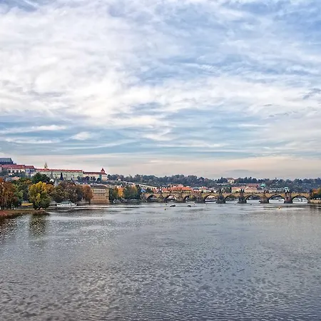 Riverside Apartment Prague Exterior photo