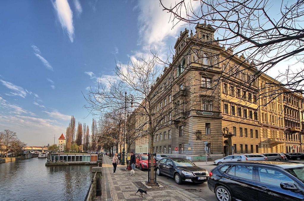 Riverside Apartmán